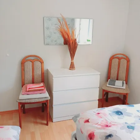 Gemuetliche 3 Zimmer-ferienwohnung Apartment